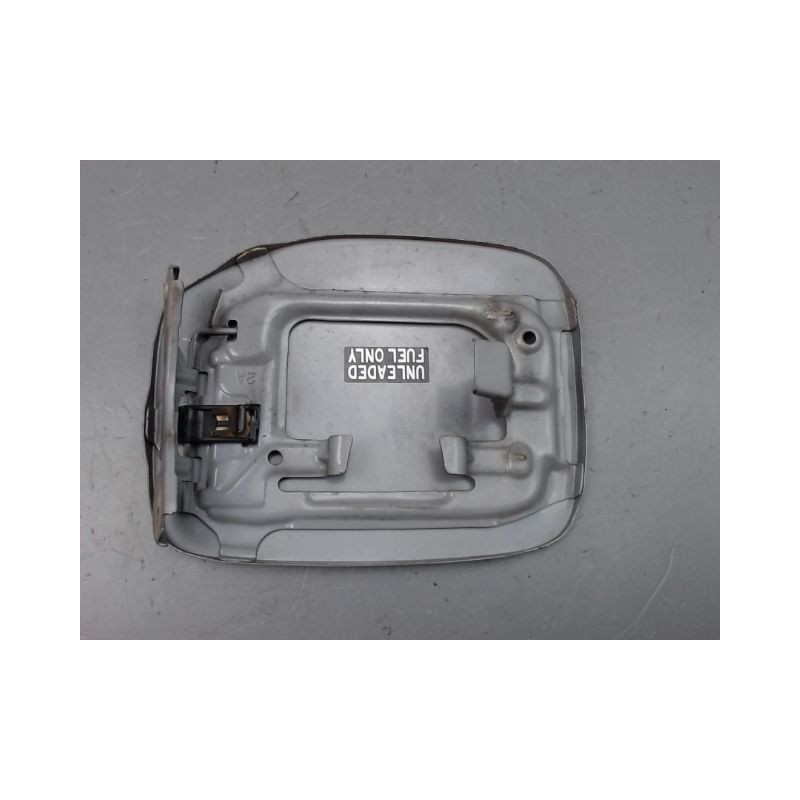 VOLET DE TRAPPE CARBURANT TOYOTA AVENSIS 2000-2003
