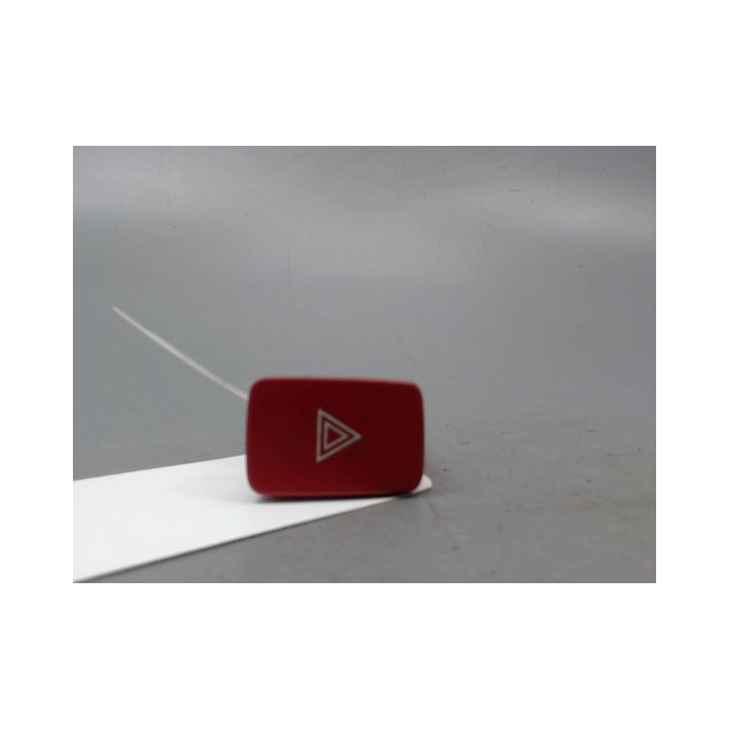 BOUTON DE WARNING HYUNDAI TUCSON BREAK I 2004-2010