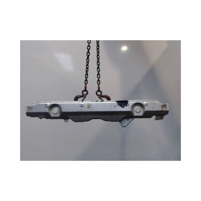 TRAVERSE SUPERIEURE ARMATURE AVANT TOYOTA PRIUS 2004-