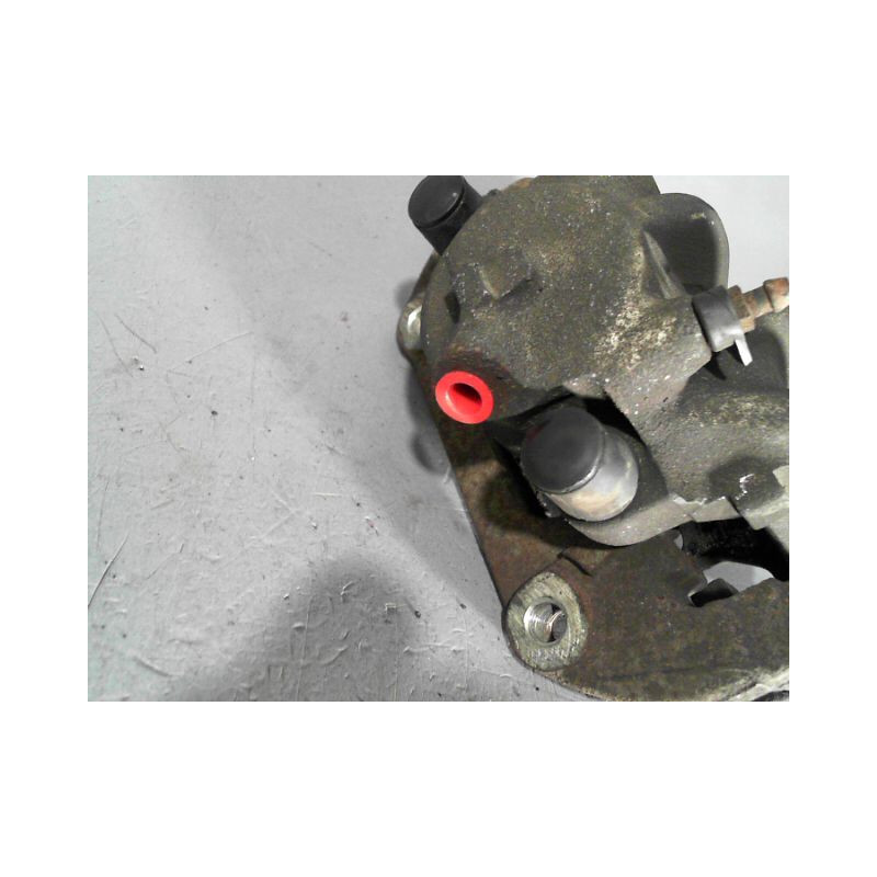 ETRIER DE FREIN AVANT GAUCHE B.M.W. SERIE 3