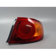 FEU ARRIERE DROIT HYUNDAI ELANTRA 2000-