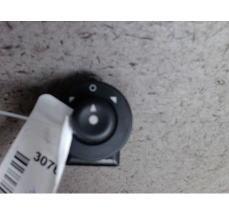 COMMANDE RETROVISSEUR EXT ELECTRIQUE