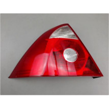 FEU ARRIERE GAUCHE  FORD MONDEO II 2000-2007