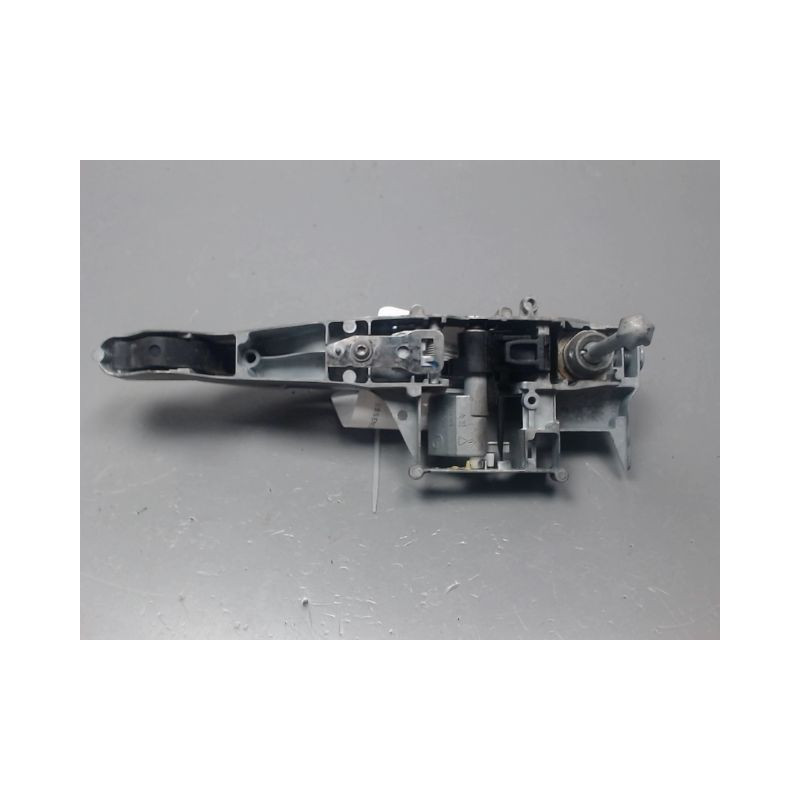 POIGNEE EXTERIEURE PORTE AVANT GAUCHE PEUGEOT 208