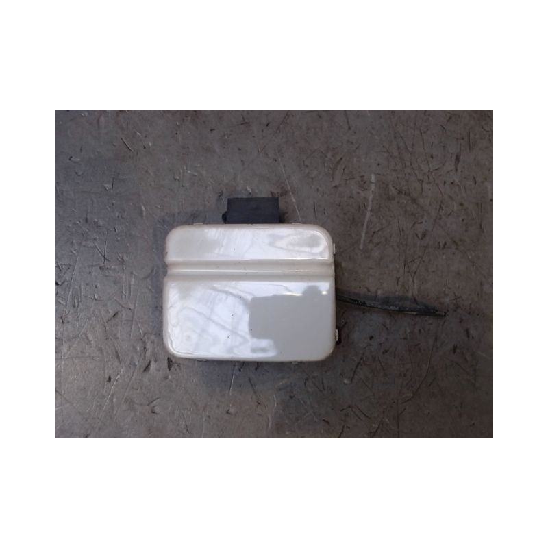 OBTURATEUR PARE-CHOC ARRIERE B.M.W. SERIE 3