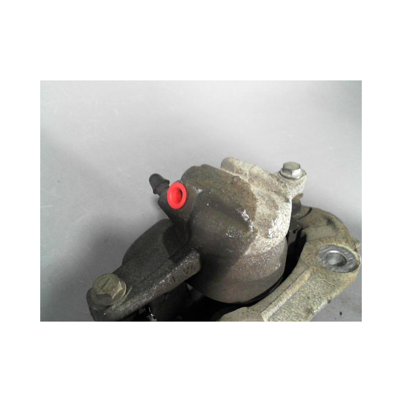 ETRIER DE FREIN AVANT GAUCHE PEUGEOT 207