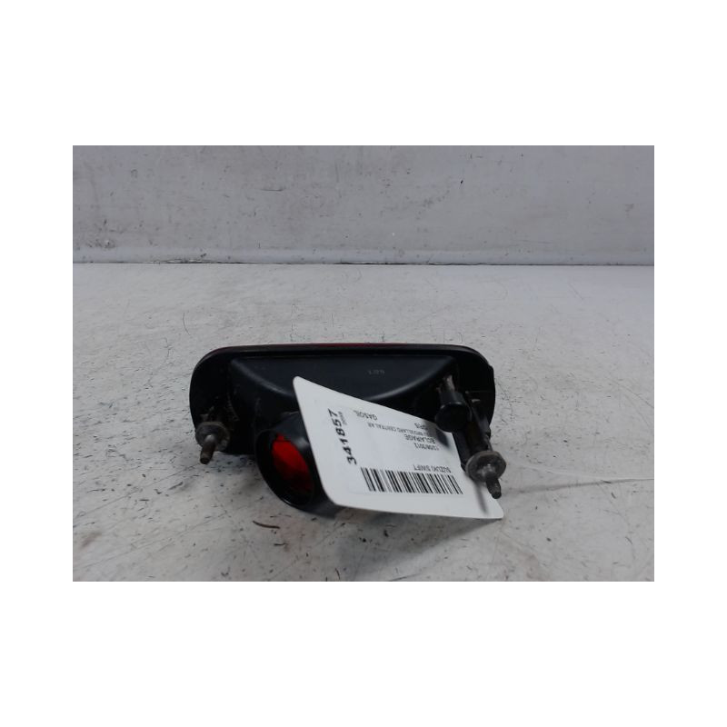 FEU BROUILLARD CENTRAL ARRIERE SUZUKI SWIFT