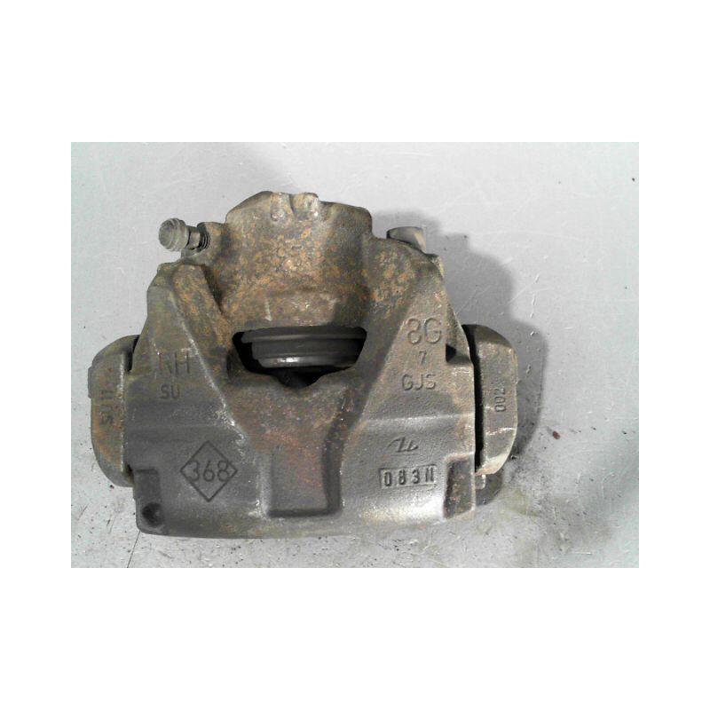 ETRIER DE FREIN AVANT DROIT RENAULT MEGANE
