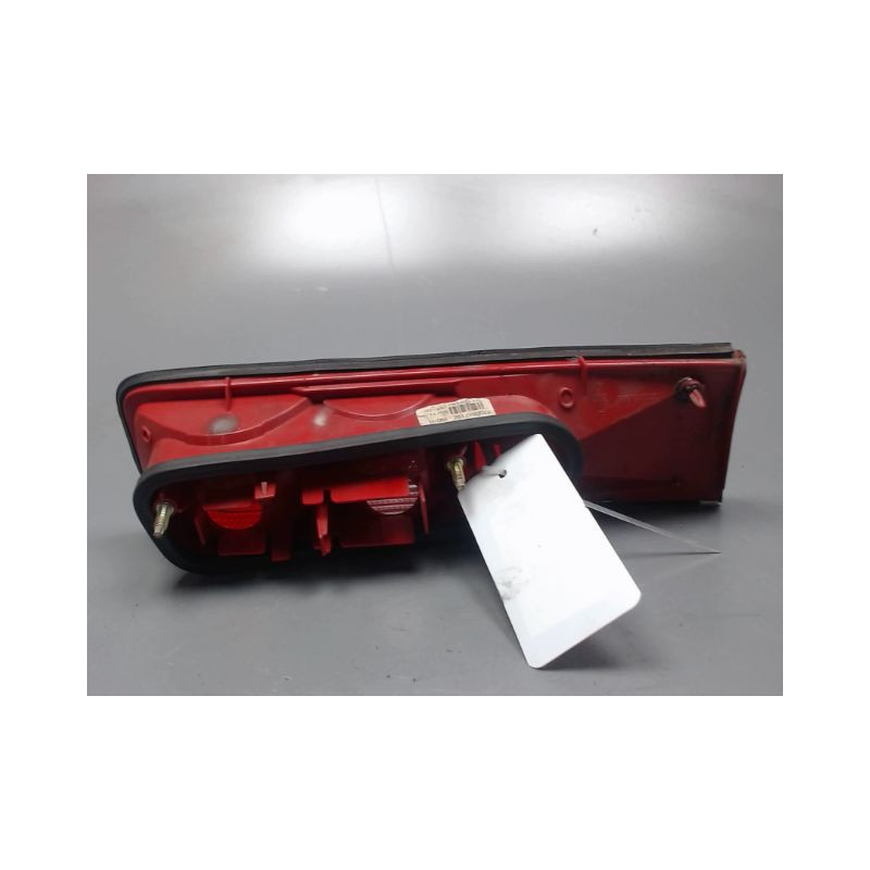 FEU ARRIERE INTERIEUR GAUCHE RENAULT SAFRANE 96 -2000