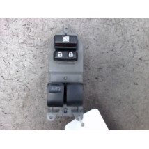 COMMANDE LEVE-GLACE PORTE AVG TOYOTA YARIS