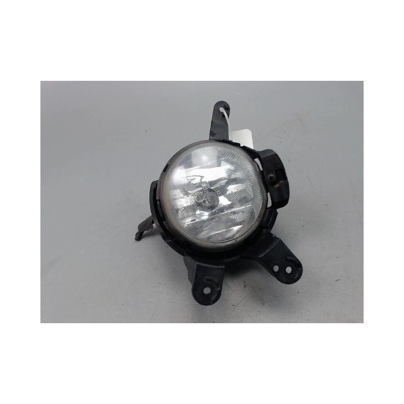 PHARE ANTIBROUILLARD AVANT DROIT CHEVROLET CRUZE BERL. 2009-...