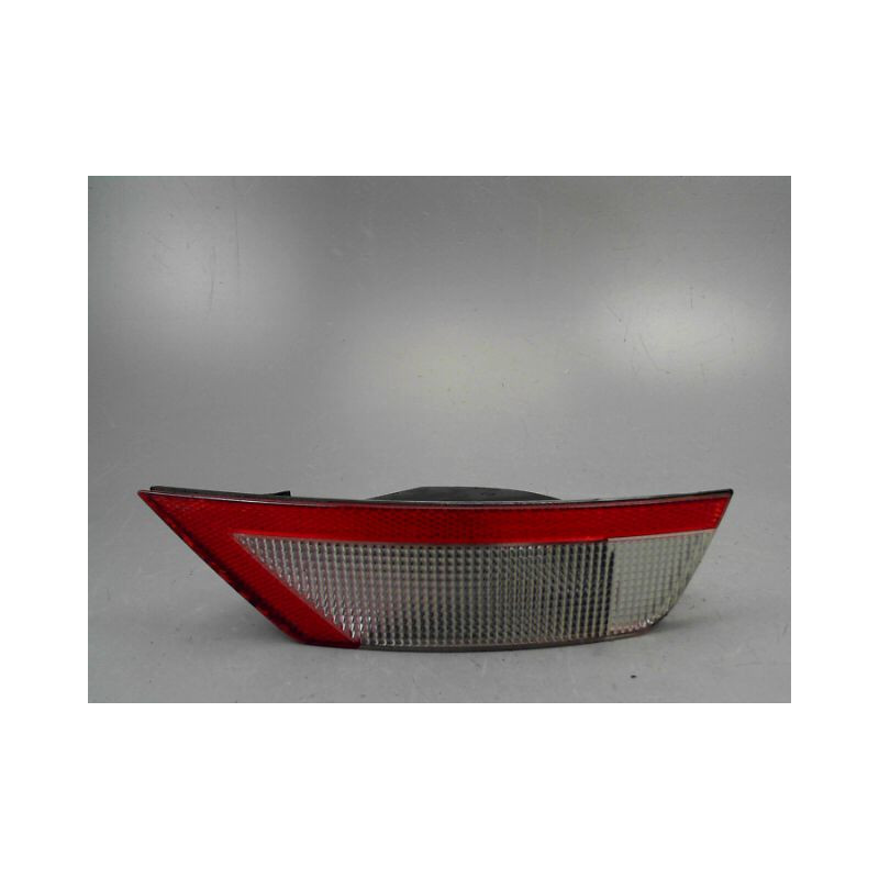 FEU DE PARE-CHOC ARRIERE DROIT FORD FOCUS II Phase 1 2004-2007