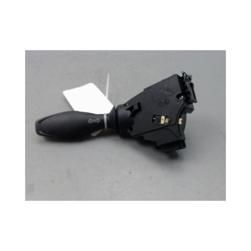 COMMANDE CLIGNOTANT FORD FIESTA VI Phase 2 2005-2008