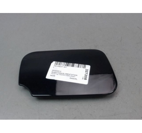 VOLET DE TRAPPE CARBURANT