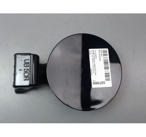 VOLET DE TRAPPE CARBURANT
