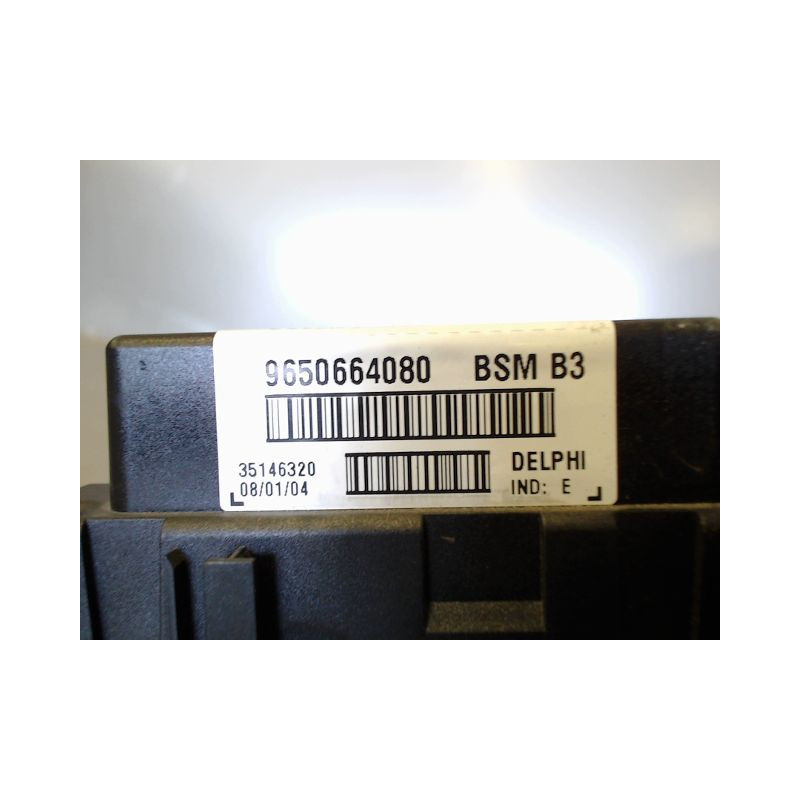 BOITE A FUSIBLES CITROEN XSARA 2000-