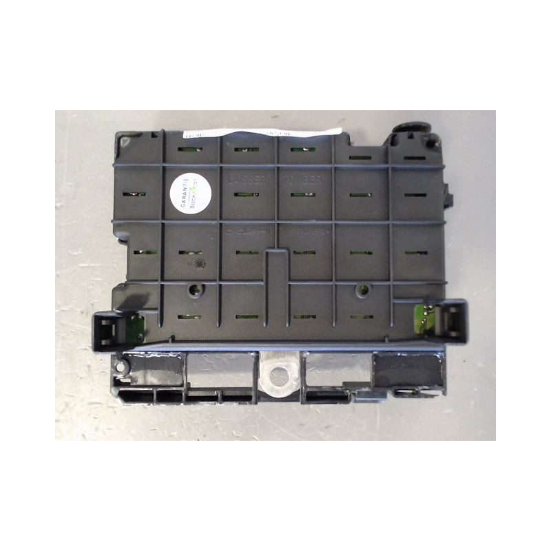 BOITE A FUSIBLES CITROEN XSARA 2000-