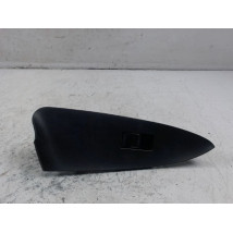 COMMANDE LEVE-GLACE PORTE AVD TOYOTA RAV4 2006
