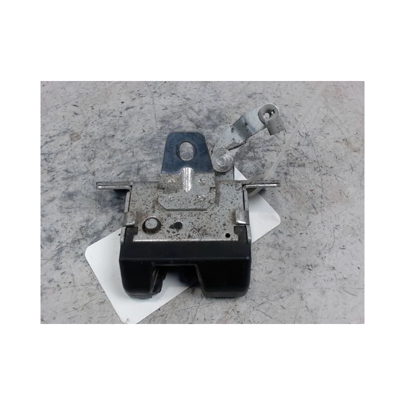 SERRURE HAYON  OPEL CORSA 03-06