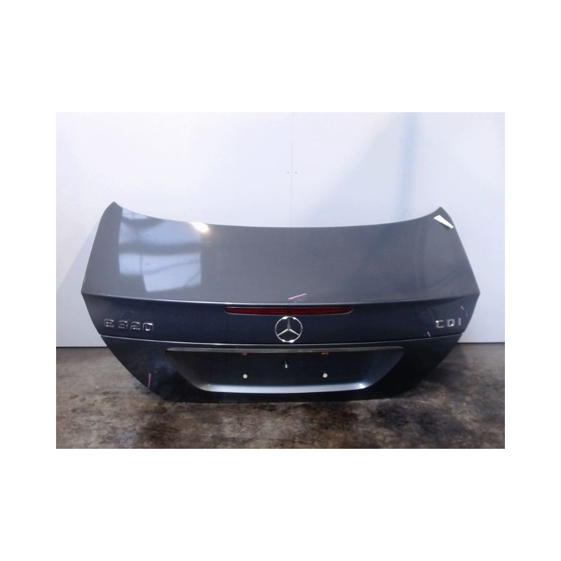 COFFRE ARRIERE MERCEDES CLASSE E 2002-