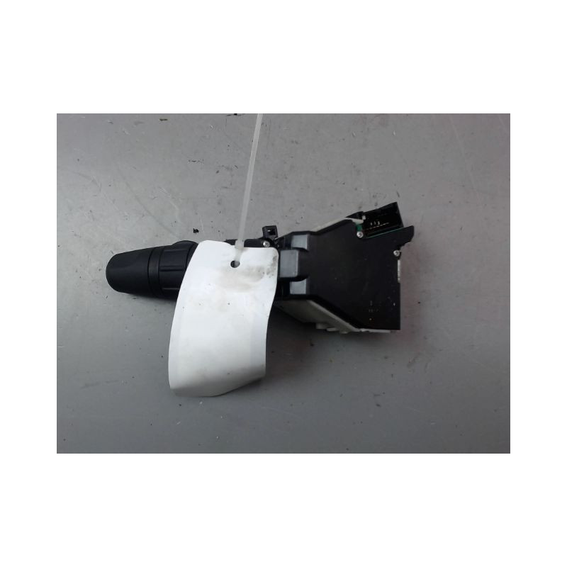 COMMANDE ESSUIE GLACE NISSAN NOTE I Phase 1 2006-2009