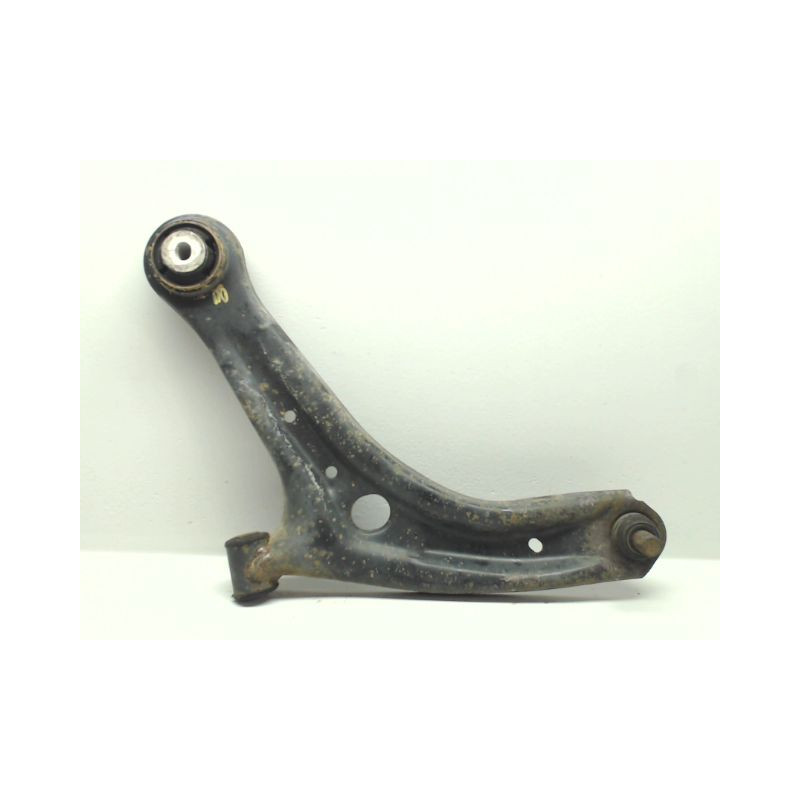 TRIANGLE INFERIEUR AVANT GAUCHE FORD FIESTA