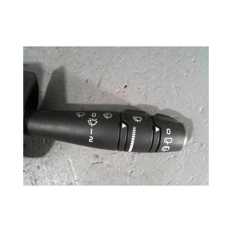 COMMANDE ESSUIE GLACE RENAULT CLIO