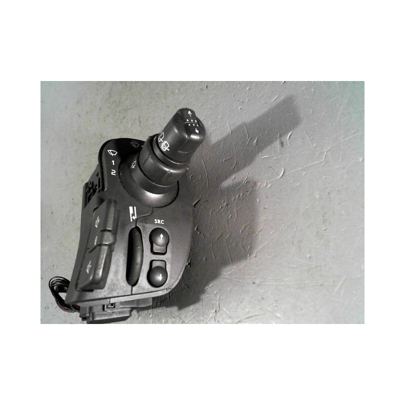 COMMANDE ESSUIE GLACE RENAULT MEGANE