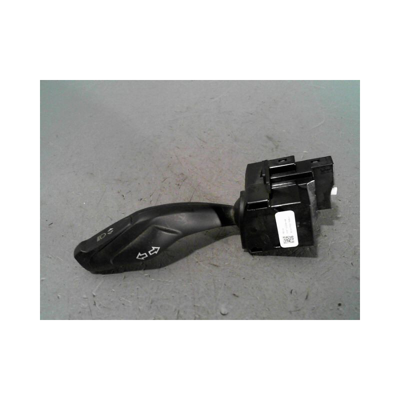COMMANDE CLIGNOTANT FORD FOCUS