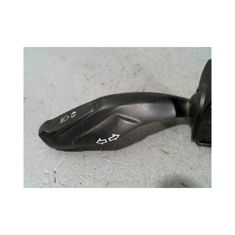 COMMANDE CLIGNOTANT FORD FOCUS