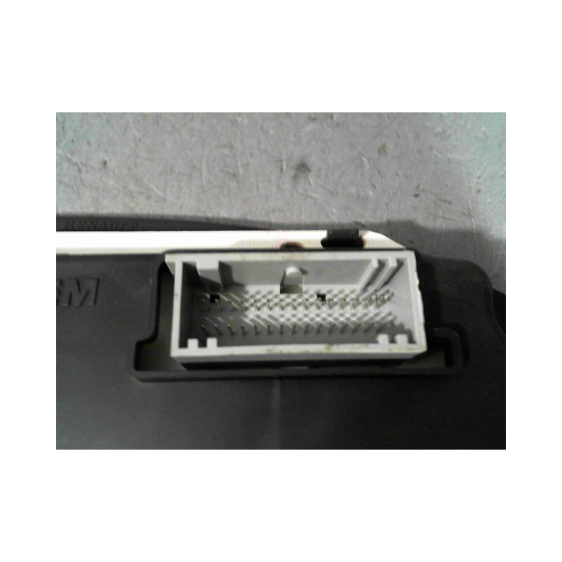BLOC COMPTEURS RENAULT CLIO