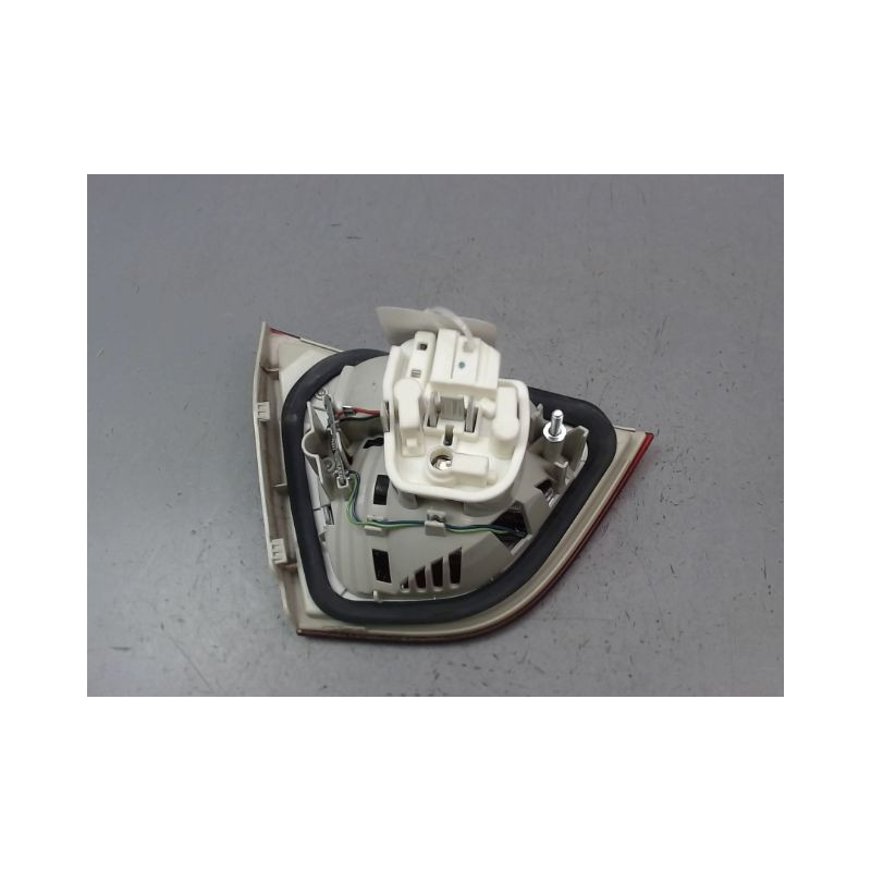 FEU ARRIERE INTERIEUR DROIT BMW SERIE 3 BERL. V Phase 2 (E90) 2008-2011