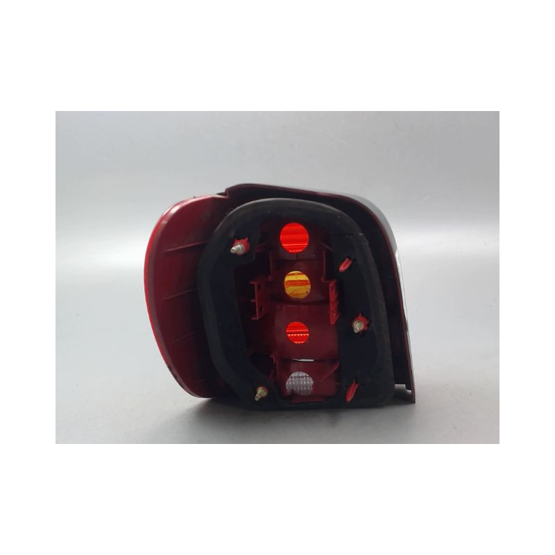 FEU ARRIERE DROIT VOLKSWAGEN POLO III Phase 2 (6N) 1999-2001