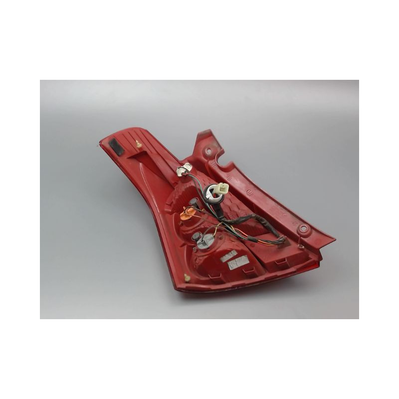 FEU ARRIERE DROIT SUZUKI SWIFT III 2005-2011