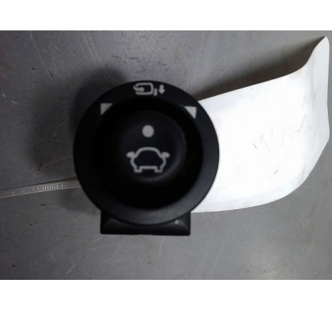 COMMANDE RETROVISSEUR EXT ELECTRIQUE
