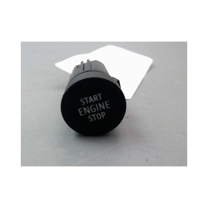 BOUTON DE DEMARRAGE RENAULT CAPTUR