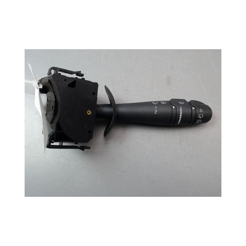 COMMANDE ESSUIE GLACE RENAULT TWINGO II Phase 1 2007-2011