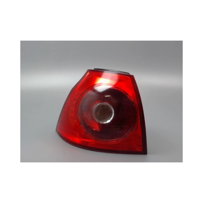 FEU ARRIERE GAUCHE  VOLKSWAGEN GOLF V (1K) 2003-2008