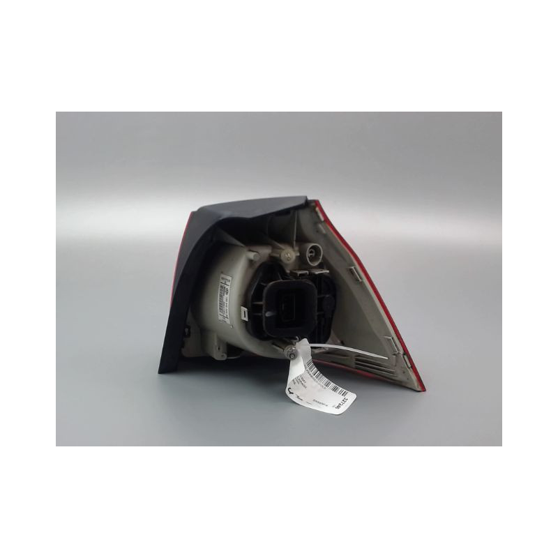 FEU ARRIERE GAUCHE  VOLKSWAGEN GOLF V (1K) 2003-2008