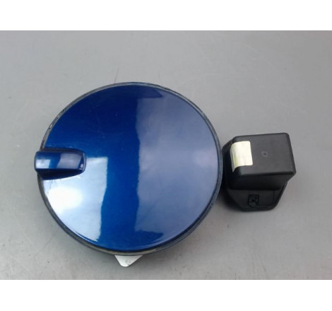 VOLET DE TRAPPE CARBURANT