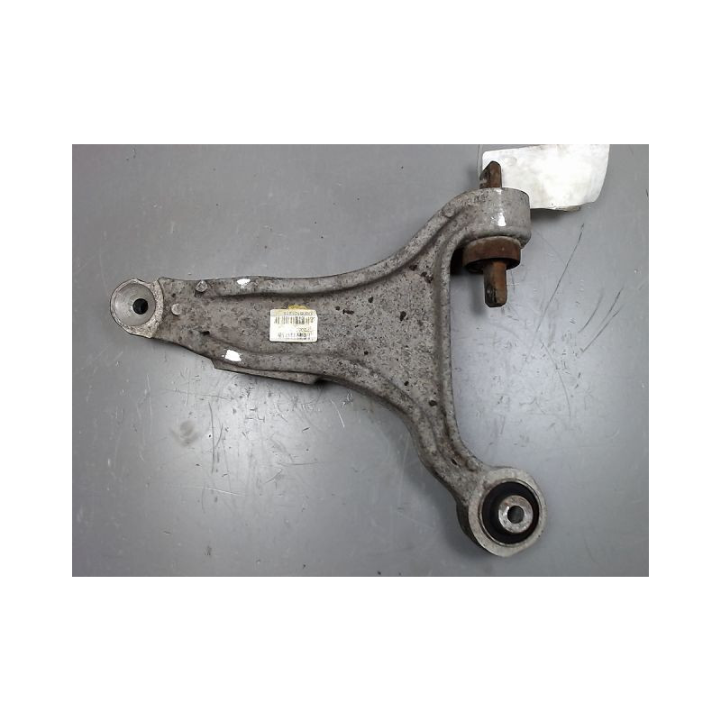 TRIANGLE INFERIEUR AVANT GAUCHE VOLVO XC70 2004-2007
