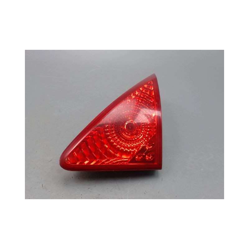 FEU ARRIERE INTERIEUR DROIT PEUGEOT 3008 BREAK I Phase 1 2009-2013