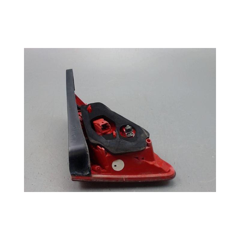 FEU ARRIERE INTERIEUR DROIT PEUGEOT 3008 BREAK I Phase 1 2009-2013