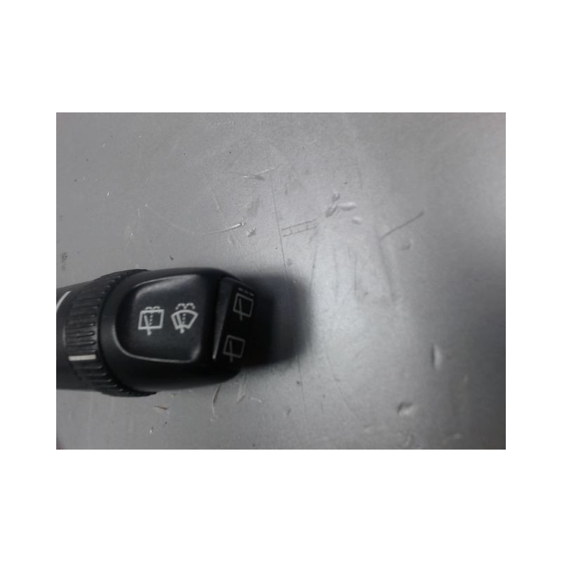 COMMANDE ESSUIE GLACE VOLVO XC70 2004-2007