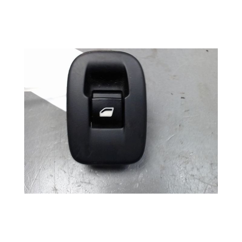 COMMANDE LEVE-GLACE PORTE ARD PEUGEOT 208