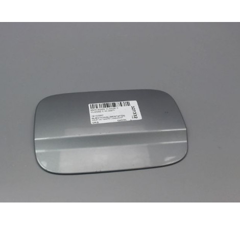 VOLET DE TRAPPE CARBURANT