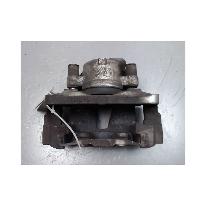 ETRIER DE FREIN AVANT DROIT CITROEN C4
