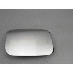 VOLET DE TRAPPE CARBURANT