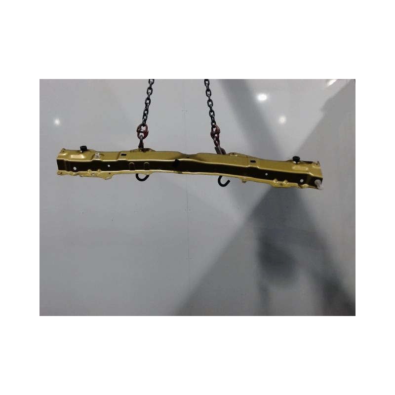 TRAVERSE SUPERIEURE ARMATURE AVANT SUZUKI SX4