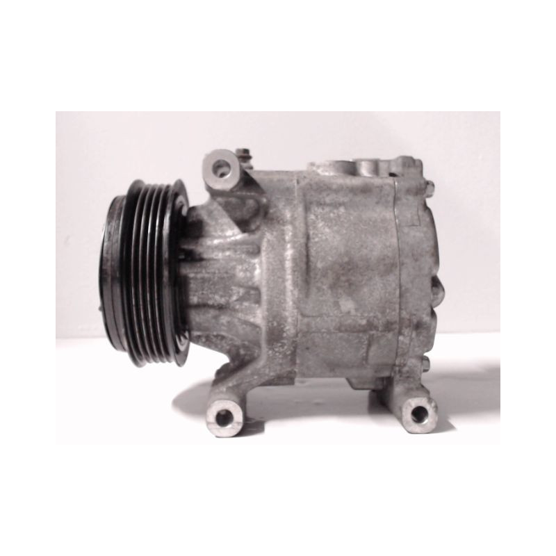COMPRESSEUR AIR CONDITIONNE FORD KA